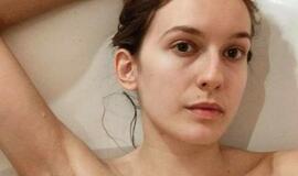 Šlykštu ar drąsu? Į madą grįžta plaukuotos moterų kūno vietos