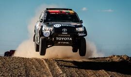 Užsidegusiam ekipažui padėti sustojęs Benediktas Vanagas tikisi, kad organizatoriai į tai atsižvelgs