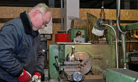 Laivų remontininkai prašo visuomenės dėmesio