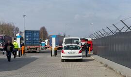 Apie naują keltų liniją ir butelio kakliiuką