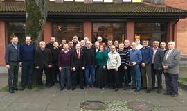 60-ojo jubiliejaus proga - sveikinimai Olegui Voitechovskiui