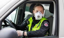 Suvestinė: vairavo girtas, partrenkė moterį, dingo 250 €