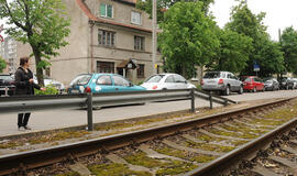 Iškeisti nuolatinių problemų į pinigus neskuba