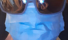 Vaistinės žada kaukių. Kaina - 1 ar 2 eurai