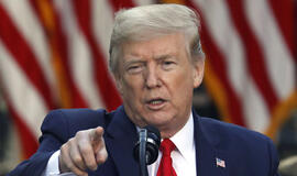 „JAV pateiks informaciją apie koronaviruso kilmę“