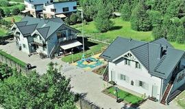 Meras Šarūnas Vaitkus su šeima persikėlė gyventi į naują namą