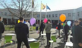 Paskutinis skambutis – su kaukėmis