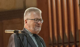 V. Virganavičius – apie autorinių sutarčių šachmatų partijas ir repeticijų grafikų pasjansus