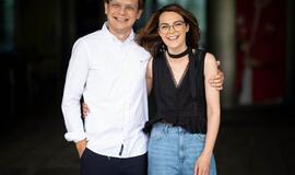 Naujas duetas televizijos padangėje: Saulius Žvirgždas ir Evelina Butkutė žiūrovus kvies vasaros vakarus leisti drauge