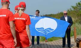 Klaipėdos paplūdimių vasarą skelbia mėlynoji vėliava
