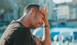 3 emociškai sekinantys įpročiai, kurių derėtų atsisakyti