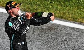 „Formulė-1“ prasidėjo: Austrijoje triumfavo V. Bottas