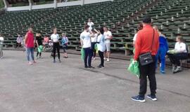 Gamtos ir sporto mylėtojai švarino Vasaros estrados apylinkes