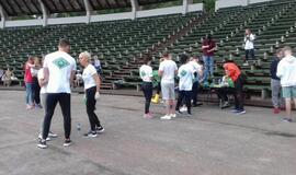 Gamtos ir sporto mylėtojai švarino Vasaros estrados apylinkes