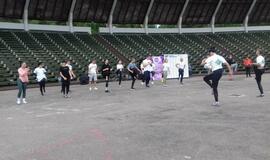 Gamtos ir sporto mylėtojai švarino Vasaros estrados apylinkes