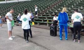 Gamtos ir sporto mylėtojai švarino Vasaros estrados apylinkes