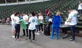 Gamtos ir sporto mylėtojai švarino Vasaros estrados apylinkes