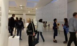 Lankytojams pristatyta paroda „Vakarų vėjai’20: (Ne)priklausomi“