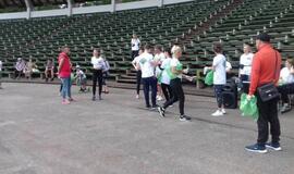 Gamtos ir sporto mylėtojai švarino Vasaros estrados apylinkes