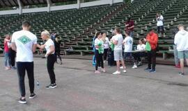 Gamtos ir sporto mylėtojai švarino Vasaros estrados apylinkes