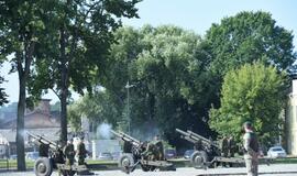 Iškilmingai pagerbė vėliavą