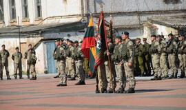 Iškilmingai pagerbė vėliavą