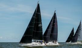 Trečiasis „Kuršių marių regatos“ etapas išprovokavo įgulas agresyviai sportinei kovai