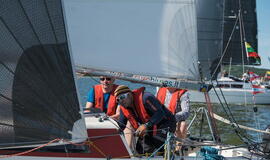 Tarptautinė „Kuršių marių regata“ artėja link finišo