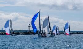 Pirmajame „Kuršių marių regatos“ etape – sudėtingos starto sąlygos