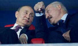 V. Putinas žada karinę paramą A. Lukašenkai