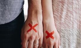 3 psichologiniai pratimai tiems, kurie išsiskyrė, bet vis dar negali atsigauti