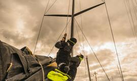 Išskirtinė dvikova Baltijos jūroje: Lietuvos „Ambersail 2“ susirungs su identiška „Sailing Poland“ jachta