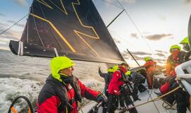 Išskirtinė dvikova Baltijos jūroje: Lietuvos „Ambersail 2“ susirungs su identiška „Sailing Poland“ jachta