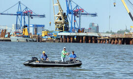 Žvejojantys pasyviosios žvejybos įrankiais dėl kompensacinių išmokų turėtų paskubėti