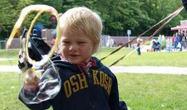 9 smagūs žaidimai, kurie padės išauklėti emociškai stabilius vaikus