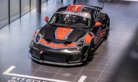 Į Lietuvą atvyko vienas iš 200 „Porsche 911 GT2 RS Clubsport“