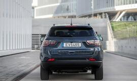 Hibridinis „Jeep Compass“