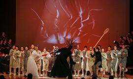 „Kaulo senis ant geležinio kalno“