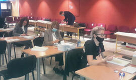 Pirmąją balsavimo iš anksto dieną balsavo 12 980 rinkėjų