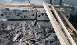 Muitininkai betono plokštėse rado siurprizą