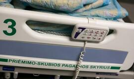 Antrą parą iš eilės didžiausias mirčių nuo COVID-19 skaičius