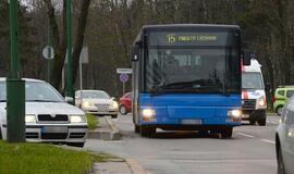 Autobusų bilietų kainų siūlo nedidinti