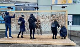 Išskirtinė instaliacija: kviečia dalelę parsinešti namo