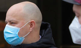 Mutacija. Atvykstantys iš šešių šalių turės išsitirti