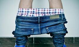 Nusismaukęs kelnes parduotuvėje parodė lytinį organą