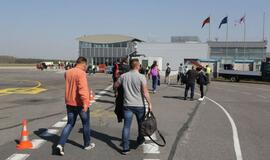 Pavasarį taikyta parvykusiųjų izoliacijos tvarka galėjo pažeisti jų teises