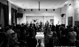 „Dėlionė orkestrui VII: solissimo“