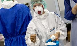 Per parą - 1372 nauji COVID-19 atvejai, 11 žmonių mirė