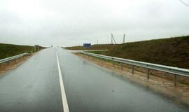 Teigiama temperatūra negarantuoja saugumo keliuose