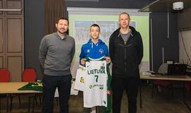 Aikštėje - konkurentai, gyvenime - draugai